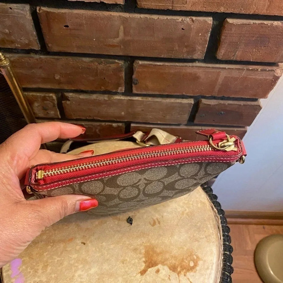 Coach Signature Heritage Stripe Crossbody Bag - Picture 5 of 12